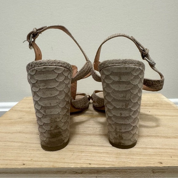 Sigerson Morrison Calee Dune Taupe Snake Print Block Heel Sandals 7.5 - Picture 4 of 8